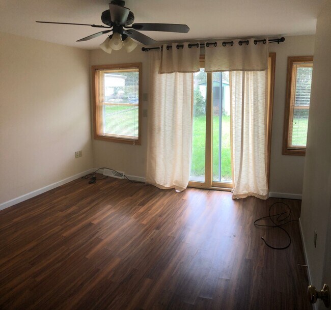 Photo - 636 N Mary St