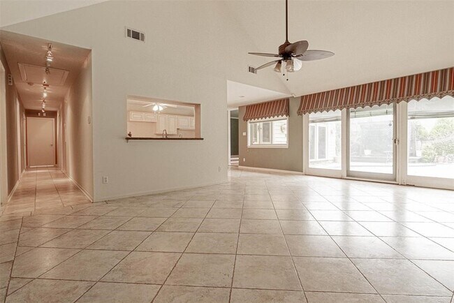 Photo - 13103 Rincon Dr