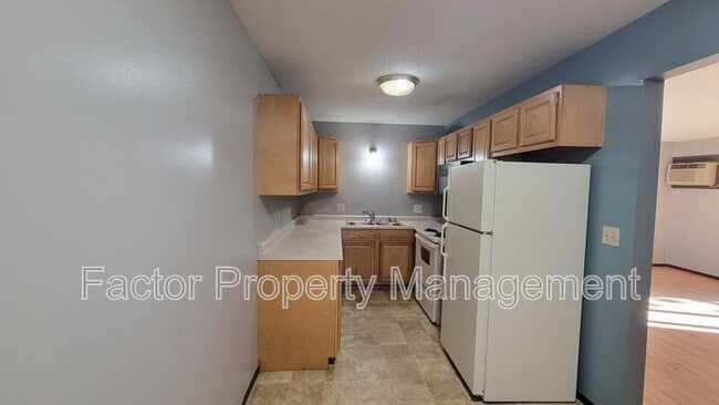 Photo - 418 Allan Ave Unit 7