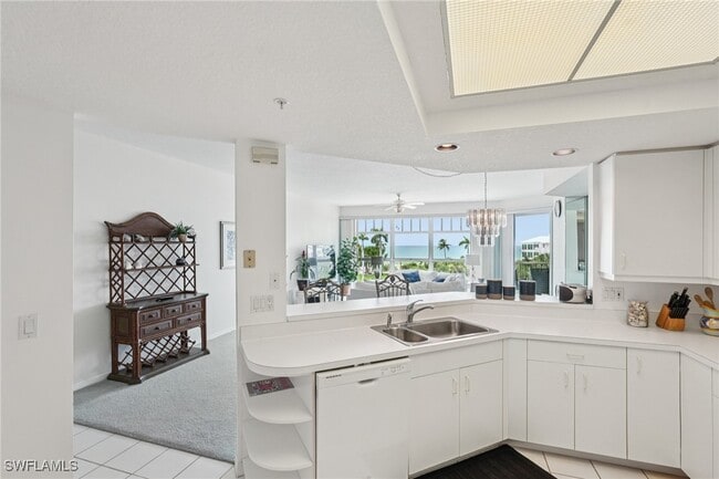 Building Photo - 260 Barefoot Beach Blvd Unit 302