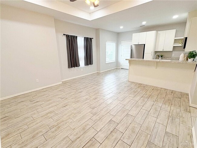 Photo - 11 West Dr Unit 1