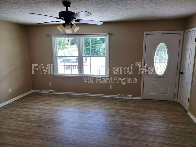 Photo - 101 Anthony Dr