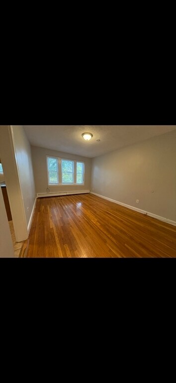 Photo - 77 Green St Unidad 17