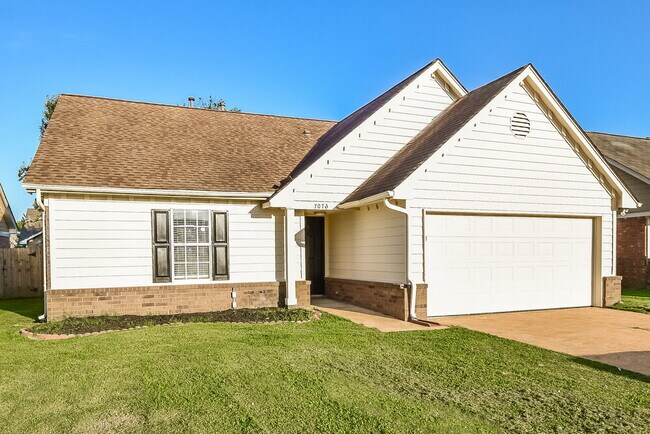 Photo - 7076 Foxhall Dr