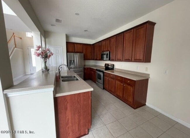 Photo - 3824 Silverpoint Ln