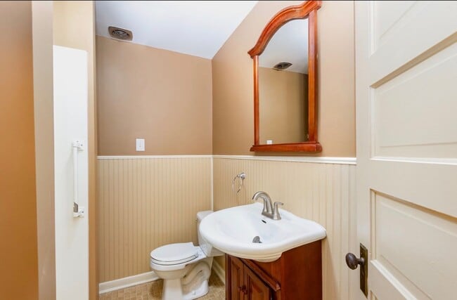 Photo - Sylvan Park Craftsman!!