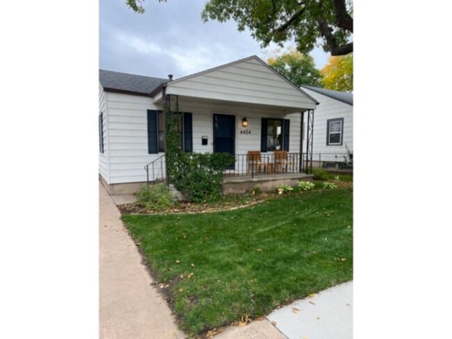 Photo - 4454 S Logan St