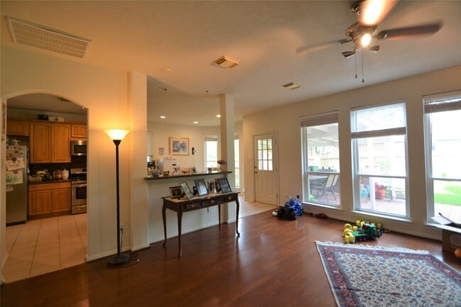 Photo - 12110 Laurel Ct