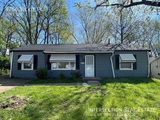 Building Photo - 9756 Vickie Pl