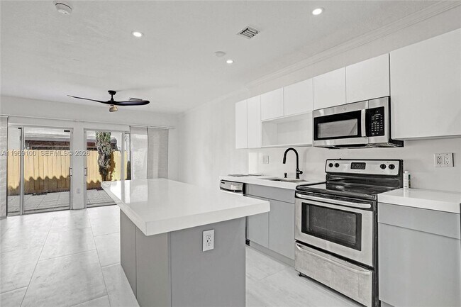 Photo - 7783 SW 94th Ln