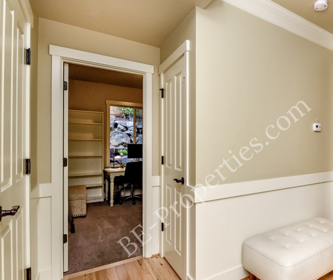 27700 47th Pl S
