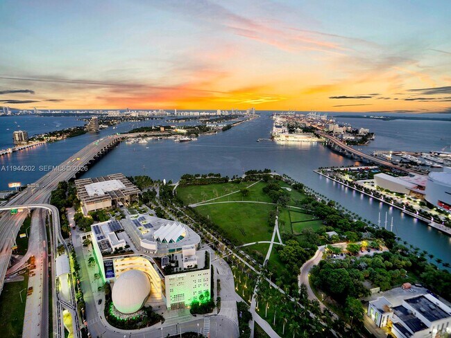 Photo - 1100 Biscayne Blvd Unit 4001
