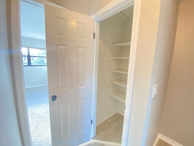 Photo - 1718 Gulfview Dr