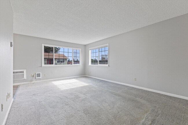 Photo - Bardon Apartments