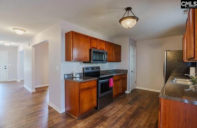 Photo - 204 Meyer Ln