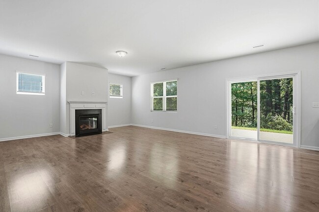 Photo - 1425 Haltwhistle St