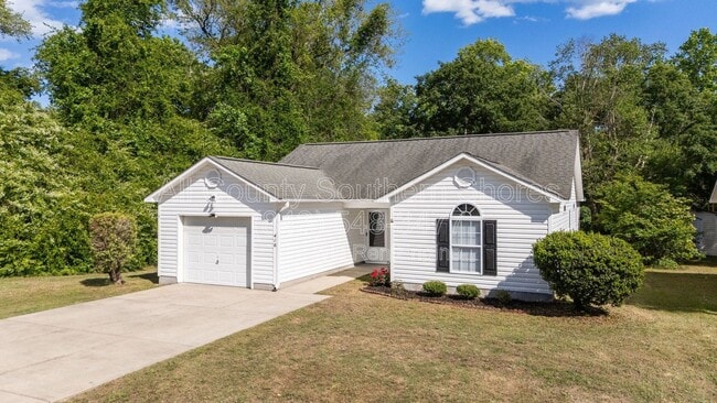 Photo - 410 Sean River Rd