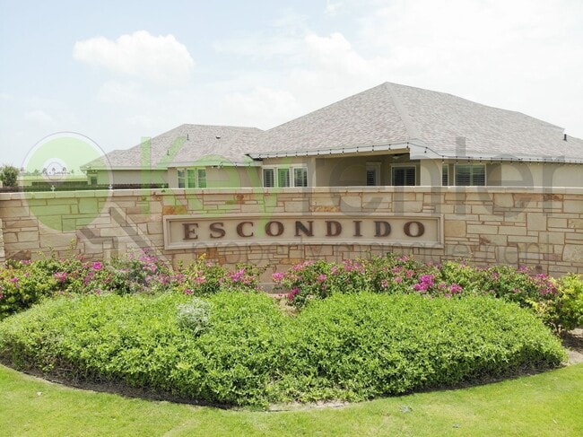 Photo - Beautiful 3B/2.5B Home in Mcallen ( Tres Lagos Community )