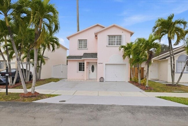 Photo - 13741 SW 160th Terrace