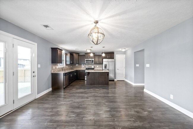 Photo - 3755 Windmill Dr