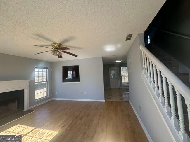 Photo - 471 Eagles Crossing Cir