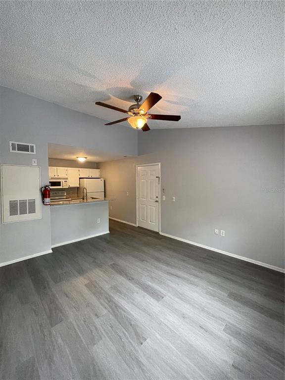 Photo - 5295 Images Cir Unit 201