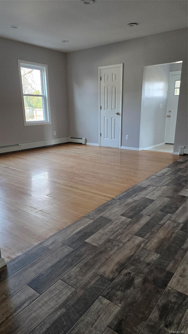 Photo - 91 Wyman Ave Unidad 1st Floor Rear - Apt #2