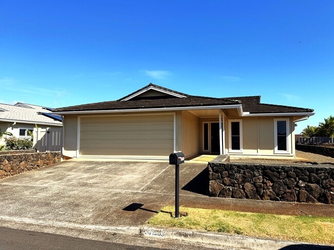 Building Photo - Newtown - Upgraded 3 bedroom, 2 bath singl... Rental