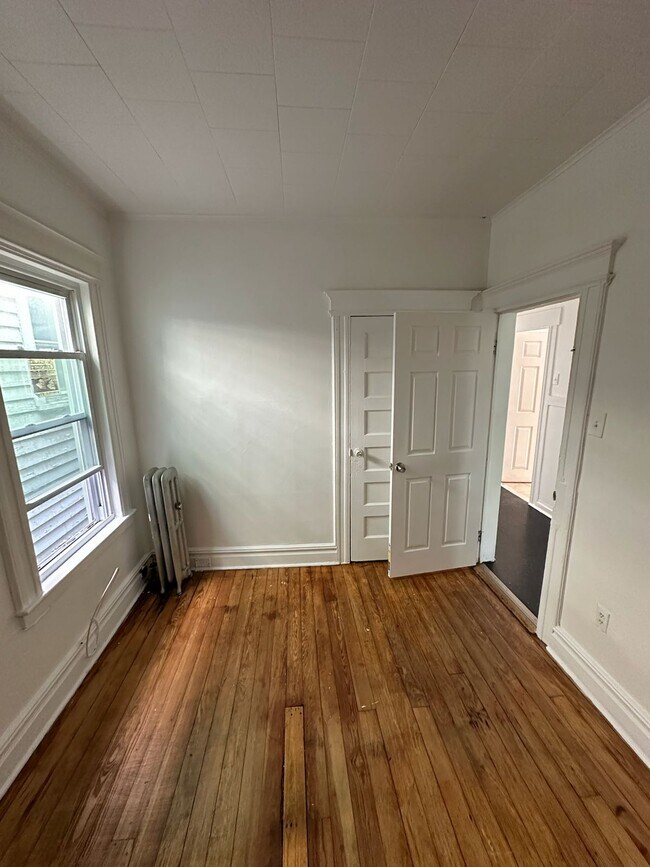 Photo - 309 Ellis Ave