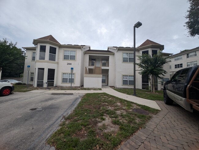 Building Photo - 970 N Spring Garden Ave Unit 214 Rental