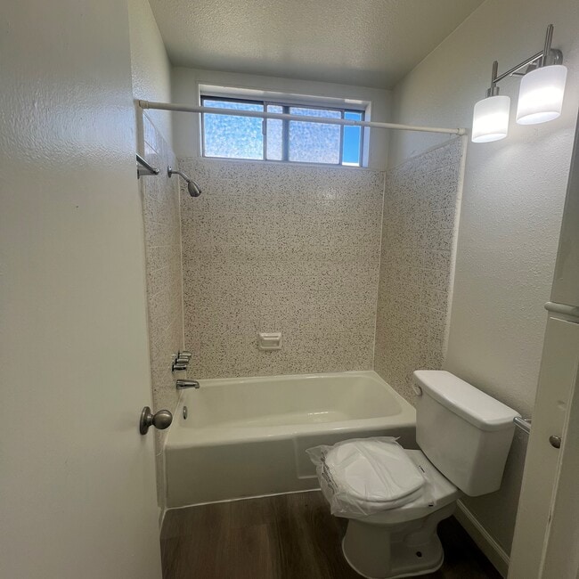 Photo - Academy Pointe Apartment Homes