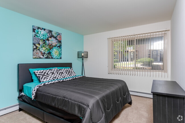 Briarwick Apts