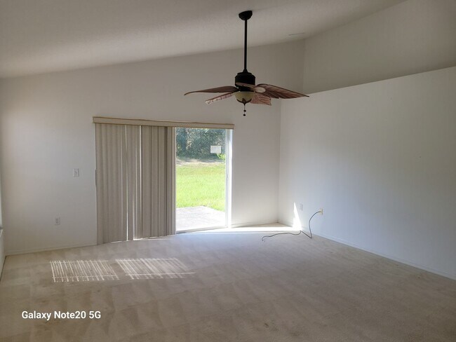 Photo - FOR RENT!! CHARMING AND COZY 3 BEDROOM 2 B...