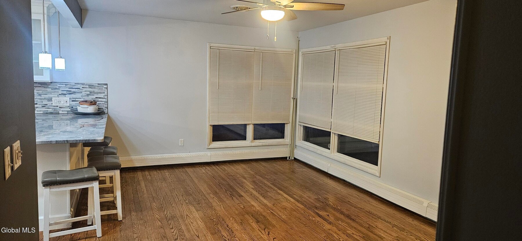 Photo - 1364 Evergreen Ave