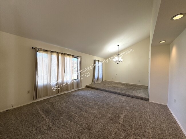 840 Blue Ridge Dr