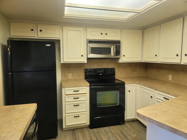 Photo - 2820 N Fourth St