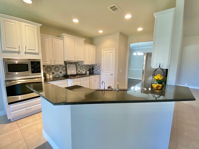 Photo - 147 Clearmont Pl