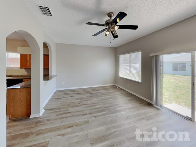 Photo - 12603 Longcrest Dr