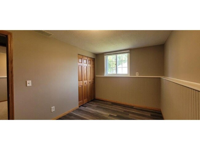 8496 Harkness Rd
