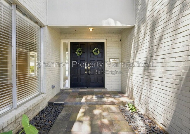 Photo - 5522 Dumfries Dr