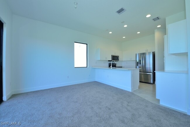Building Photo - 5815 Cassidy Ln