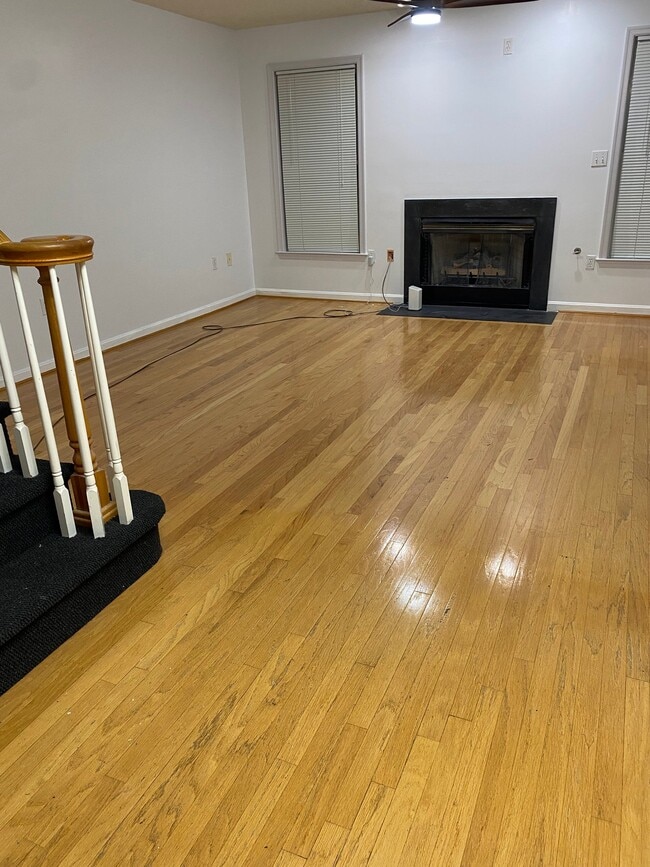 Photo - 171 Duke St
