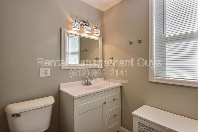 Photo - 2041 Laurel Ave