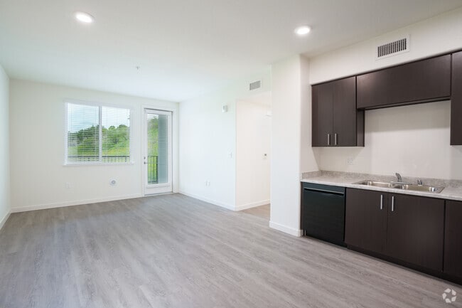 3BR, 2BA - 1,090SF - C2 - Living Room - Serra Apartments