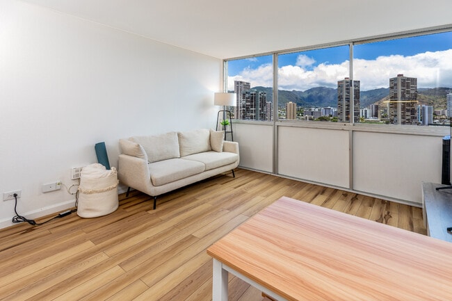 Photo - 2211 Ala Wai Blvd