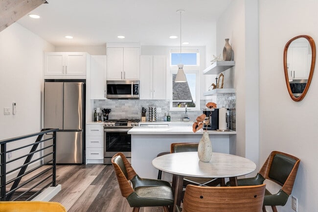 Photo - 4613 Dayton Ave N Unidad ID1035935P