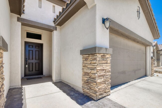 Photo - 13429 Plumpton Rd