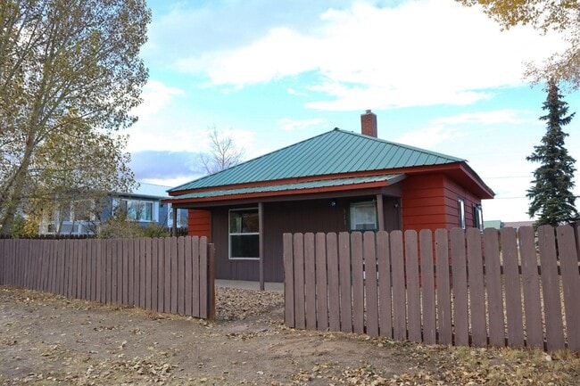 Photo - 311 Smith Ave