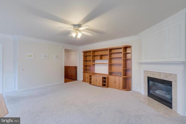 Photo - 7046 Falls Reach Dr Unidad 304