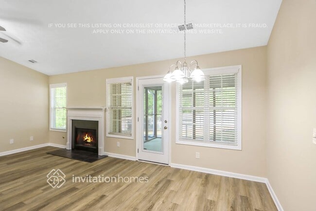 Photo - 250 Covington Dr